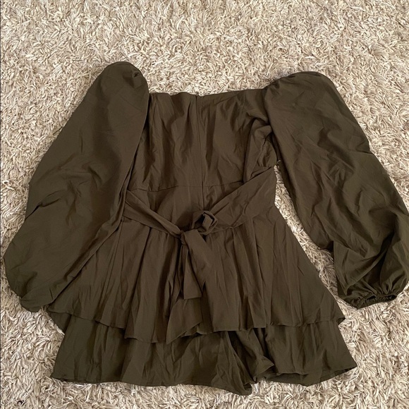 Lyane Olive Green Off-Shoulder Romper - Picture 3 of 4
